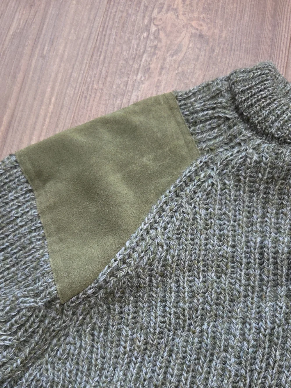 Men's Niffi Olive Ribbed Crewneck Sweater with Elbow Patches